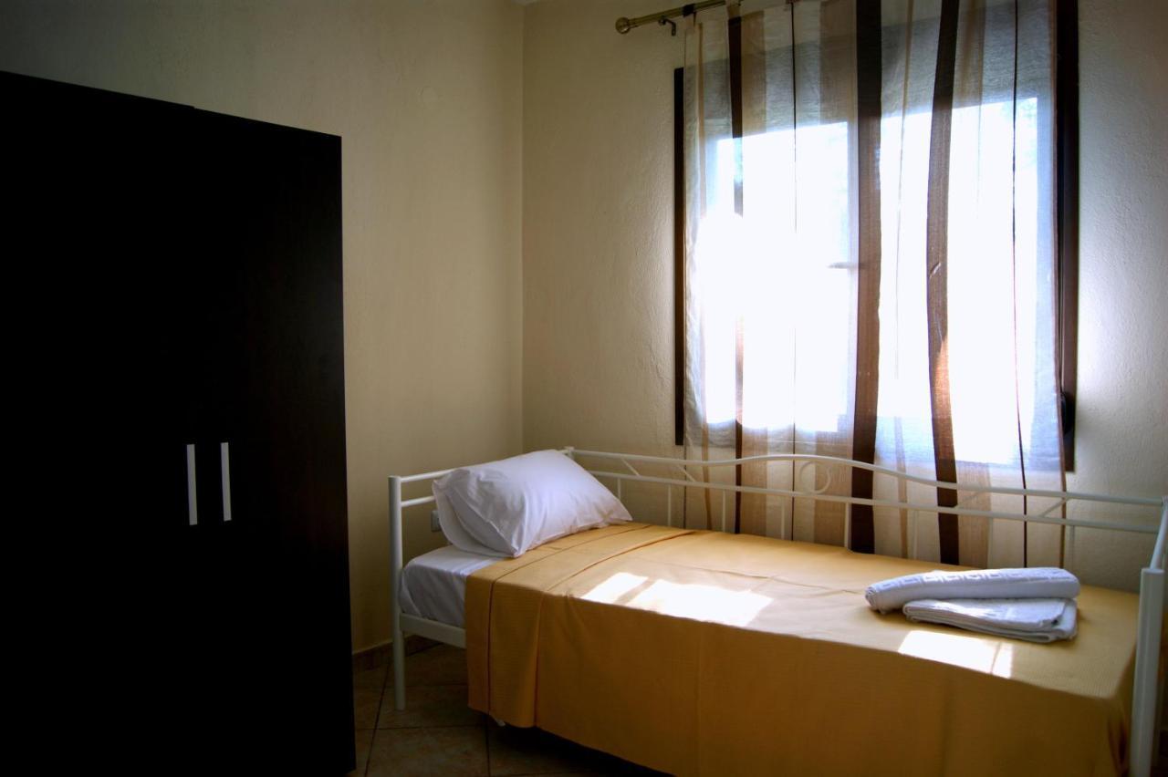 Simplicity At Iris Accommodation Ψακούδια Δωμάτιο φωτογραφία